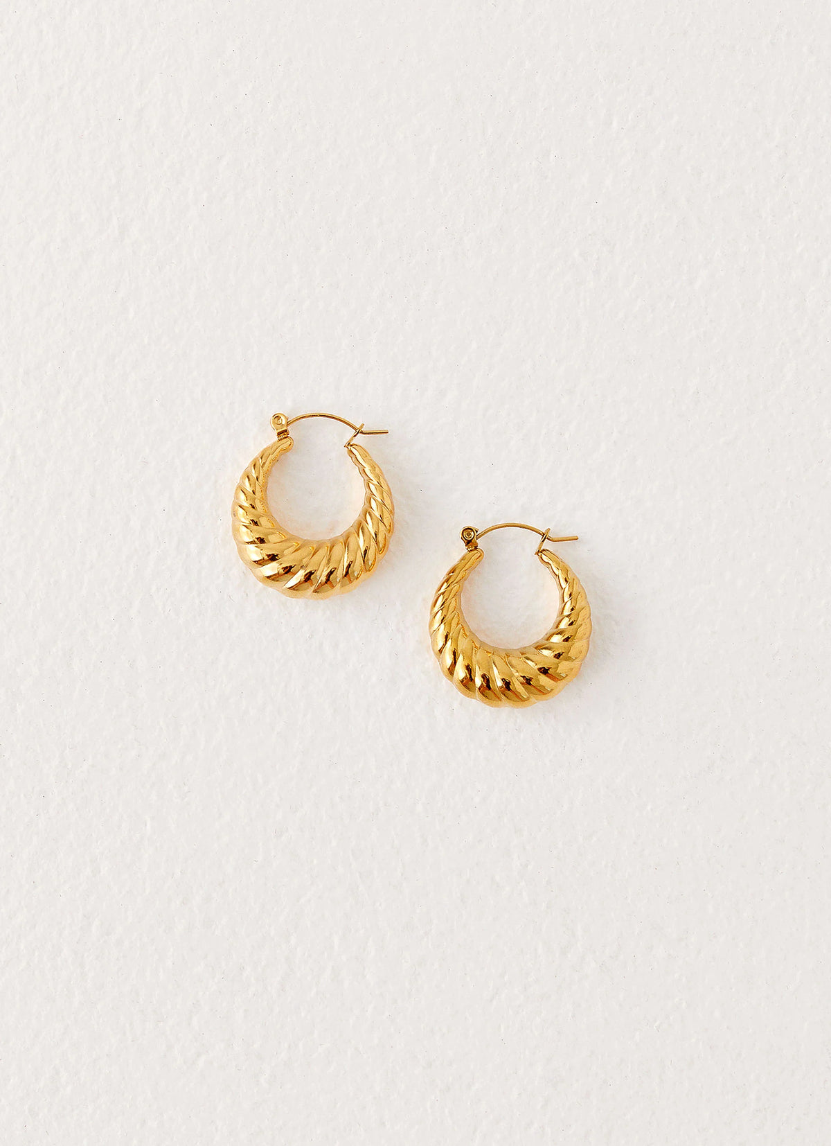 Zuri Hoop Earrings - Gold